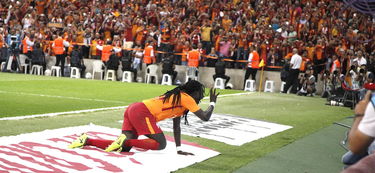 华体会在线登录-男排超级联赛上演“天王山之战”